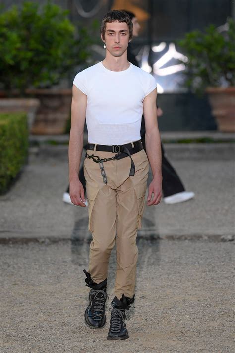 givenchy spring 2020 men's|Givenchy Spring 2020 Collection .